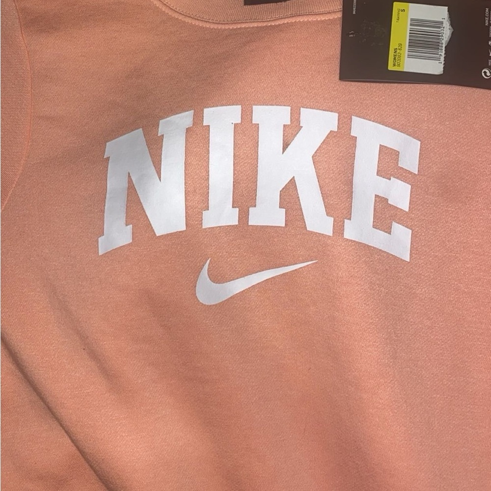 Nike Peach Sweatshirt